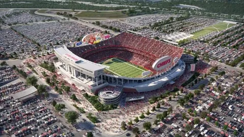 巴黎17岁中卫塔佩潜力无限，萨利巴是其未来模板